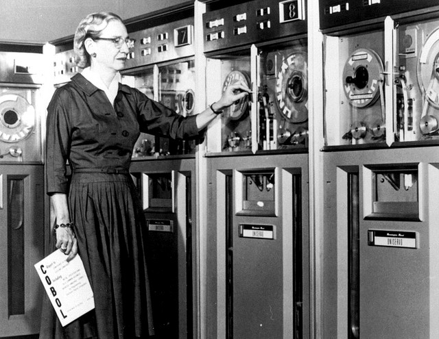 Grejs Hoper: do ratne mornarice do kompajlera i "buba" 6 Grace-Hopper