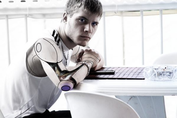 "Kakva nas budućnost čeka sa robotima?" 7 "Kakva nas budućnost čeka sa robotima?" 1