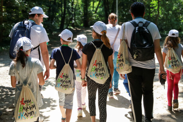 Dečiji naučni kamp 2021: Nauka priča 27 Dečiji naučni kamp 2021: Nauka priča 2